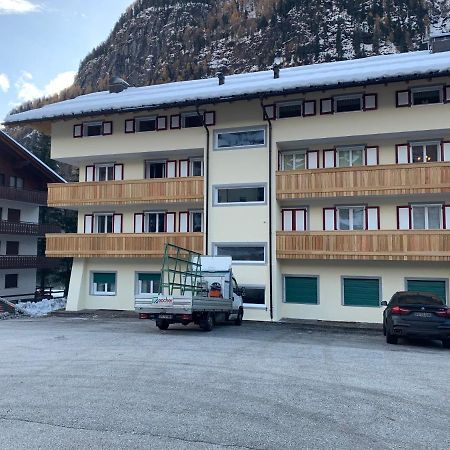 Appartamenti Col Rodella By Ama Val Di Fassa Campitello di Fassa Exterior photo